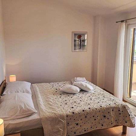 Apartment Ana - Big351 By Interhome Turanj Bagian luar foto